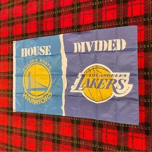 Brand new House Divided banner flag